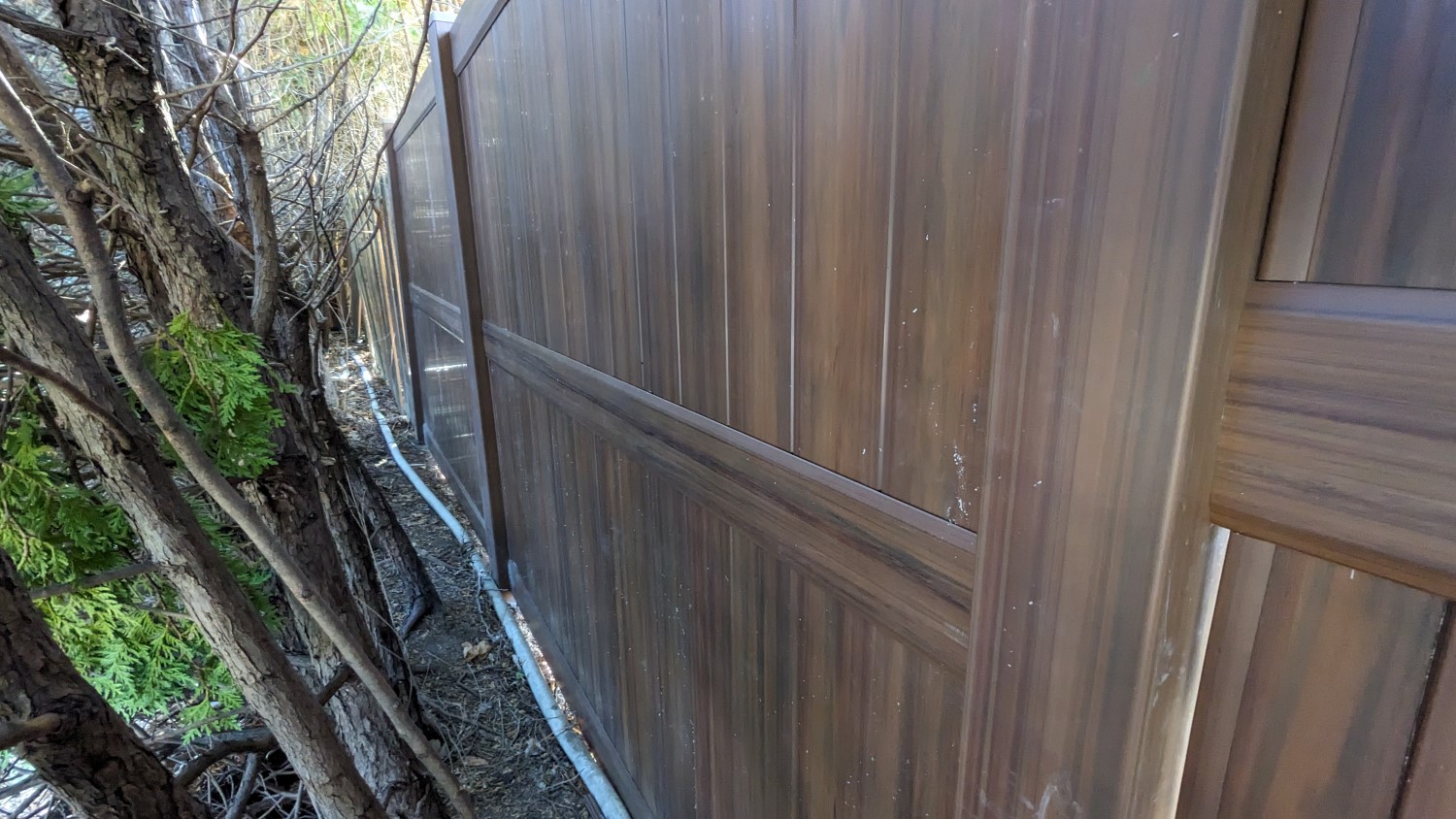 Fence Building in Tight Places